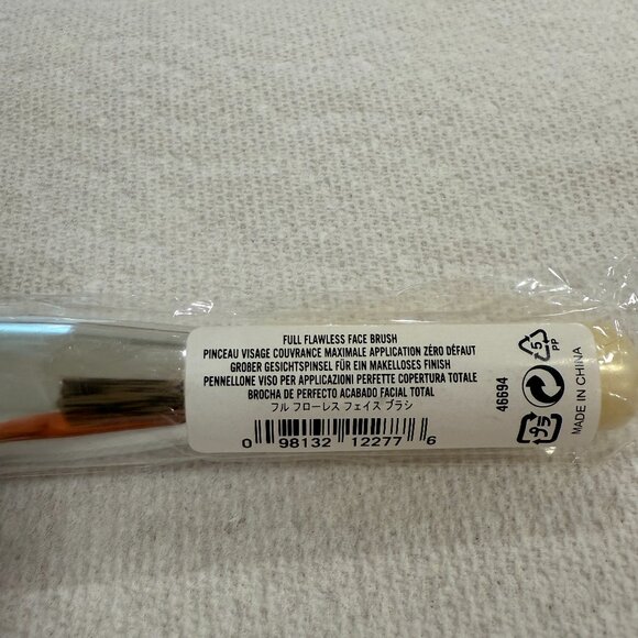 Bare Escentuals Full Flawless Face Brush Makeup Limited Edition Ivory Handle - Picture 2 of 6